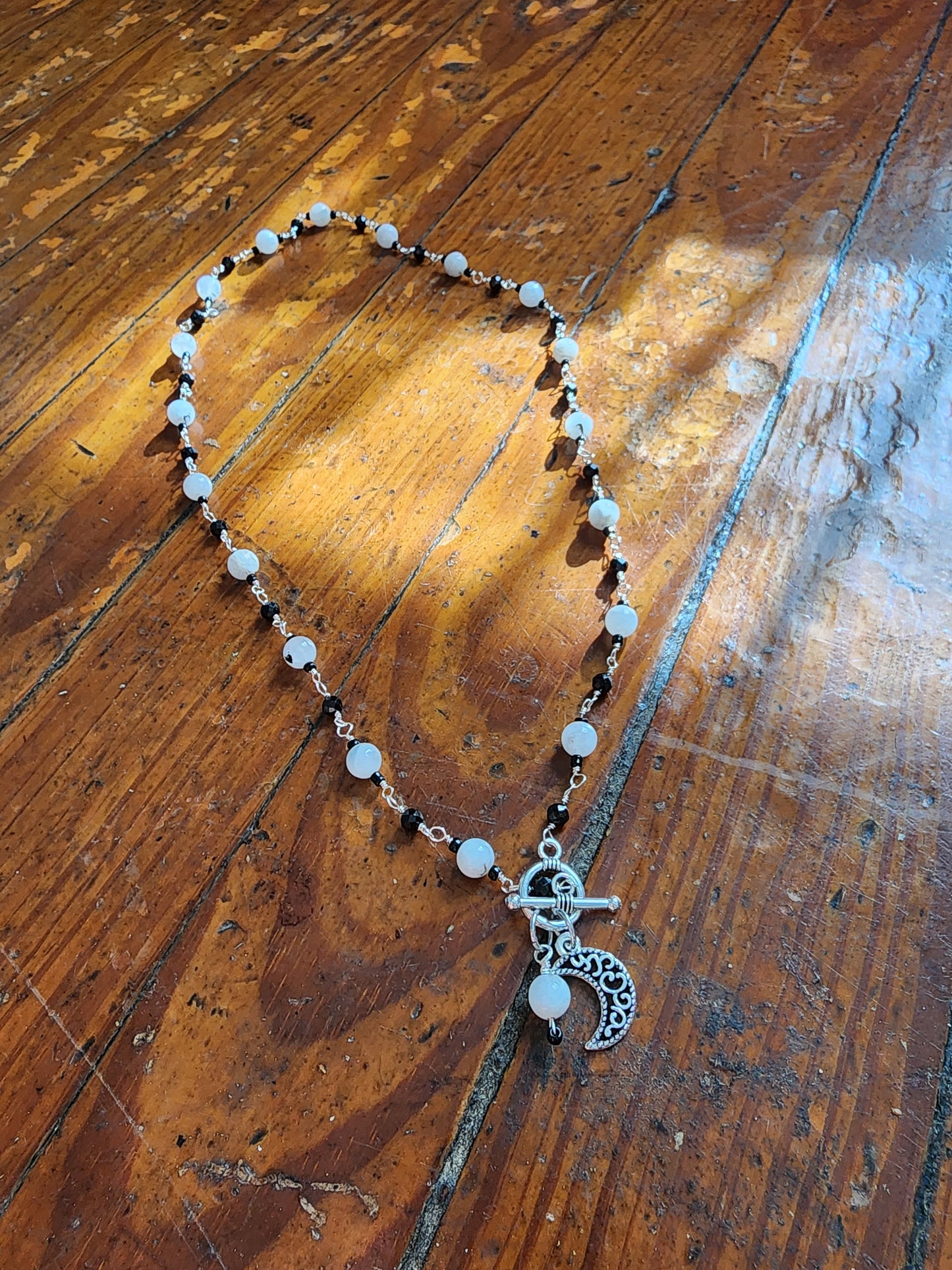 Luna Necklace