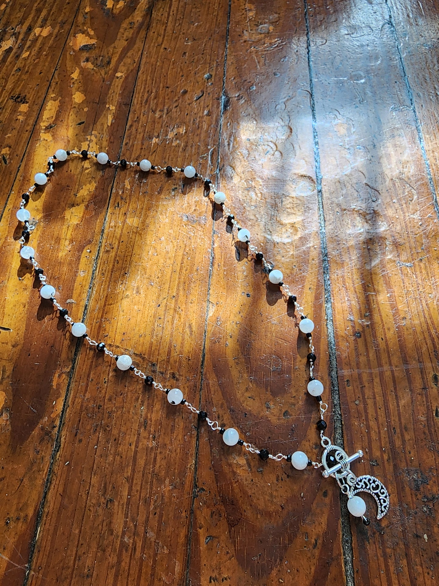 Luna Necklace
