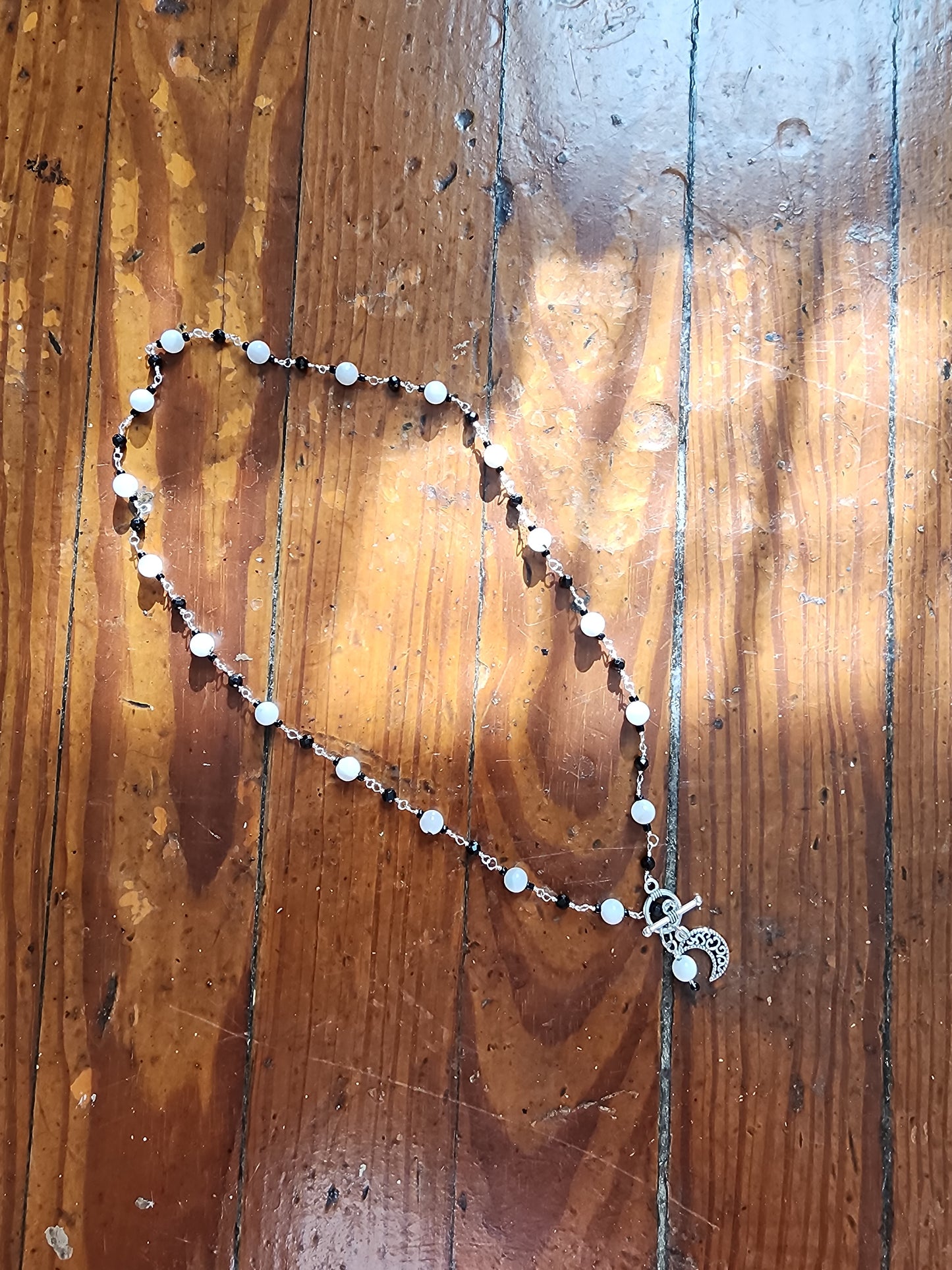 Luna Necklace