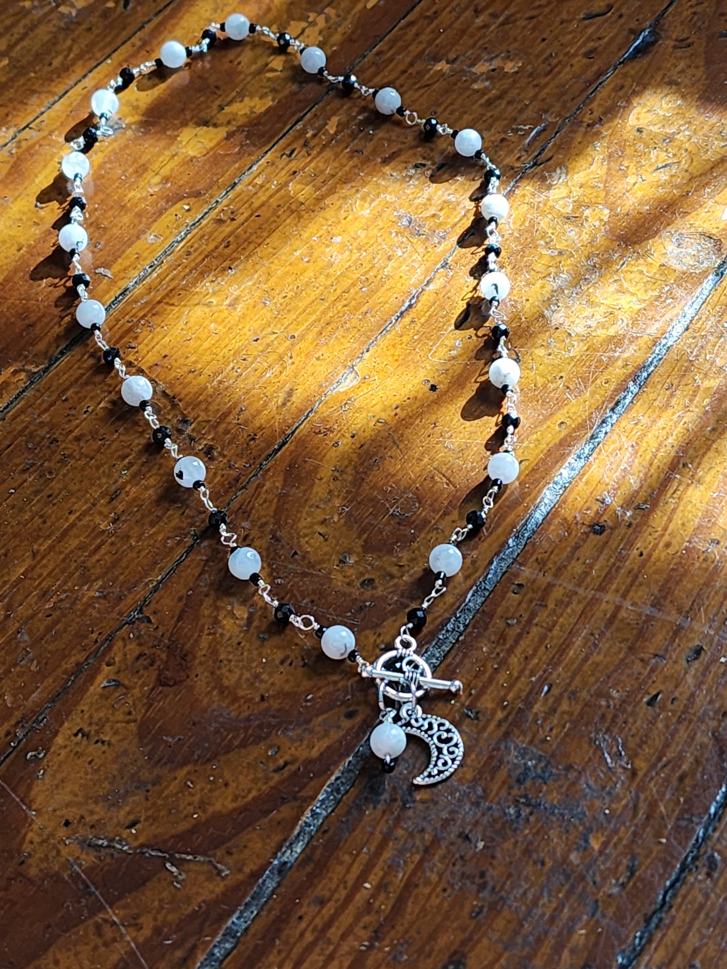 Luna Necklace