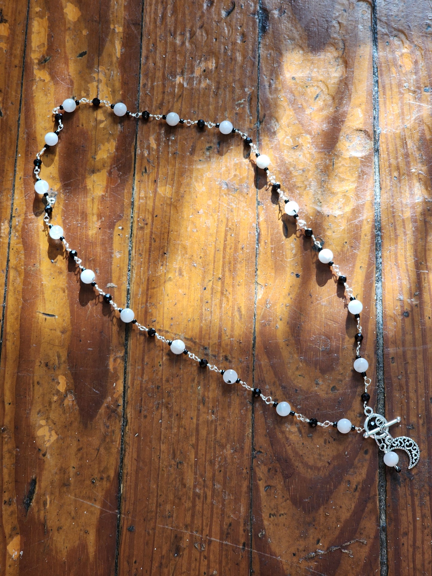 Luna Necklace